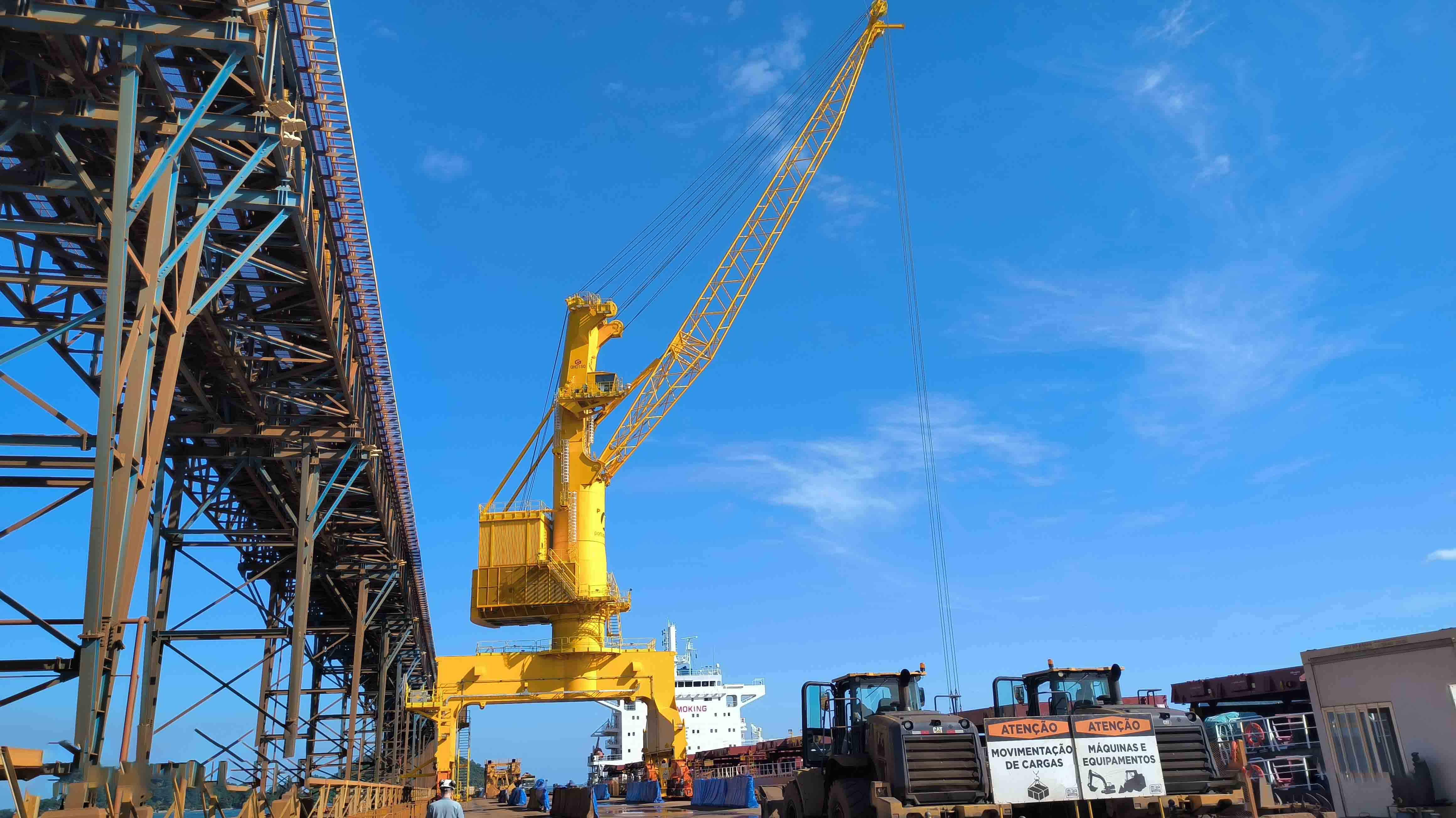 Cẩu bờ di động MHC (Mobile Harbor Crane)